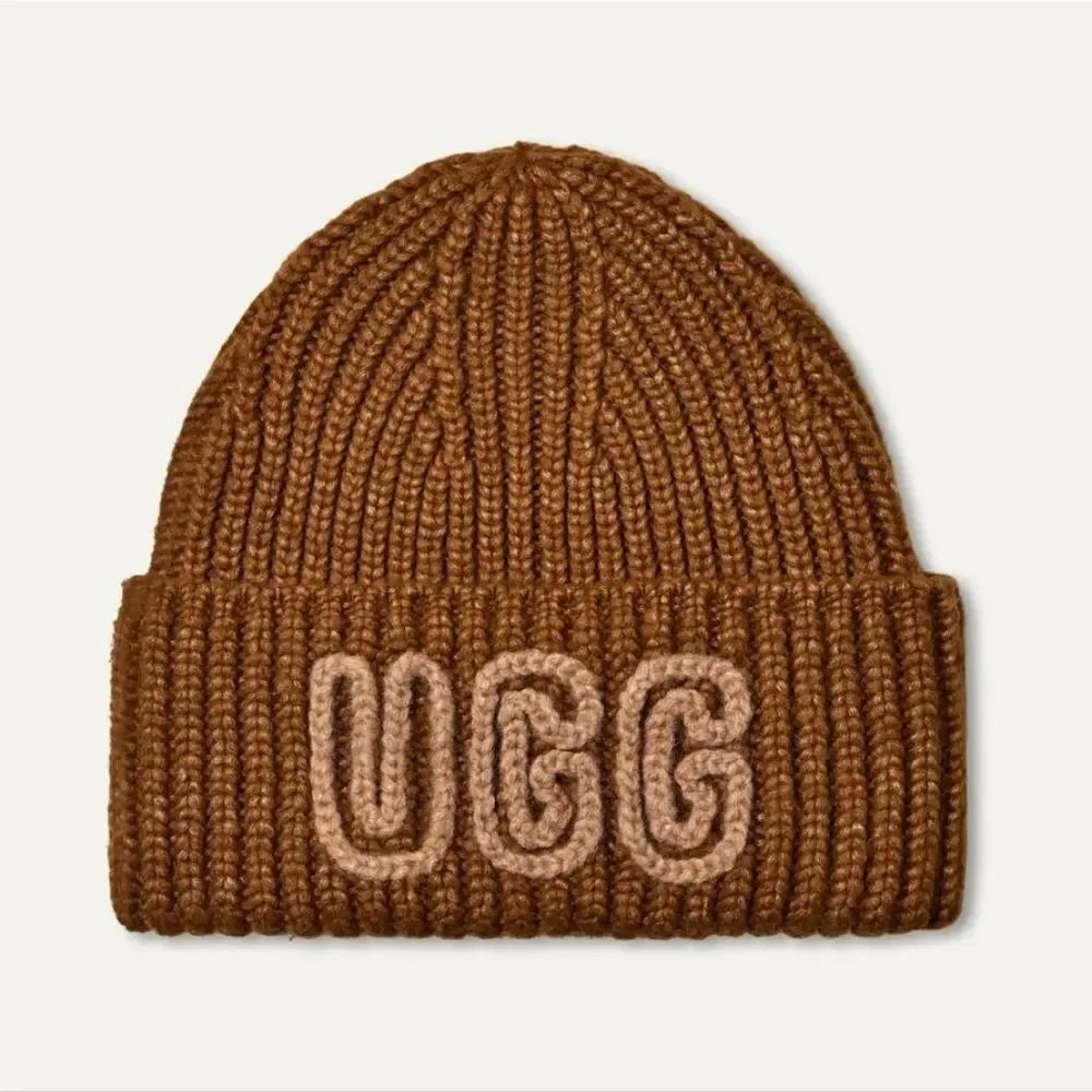 UGG Chunky Crafted Rib Beanie